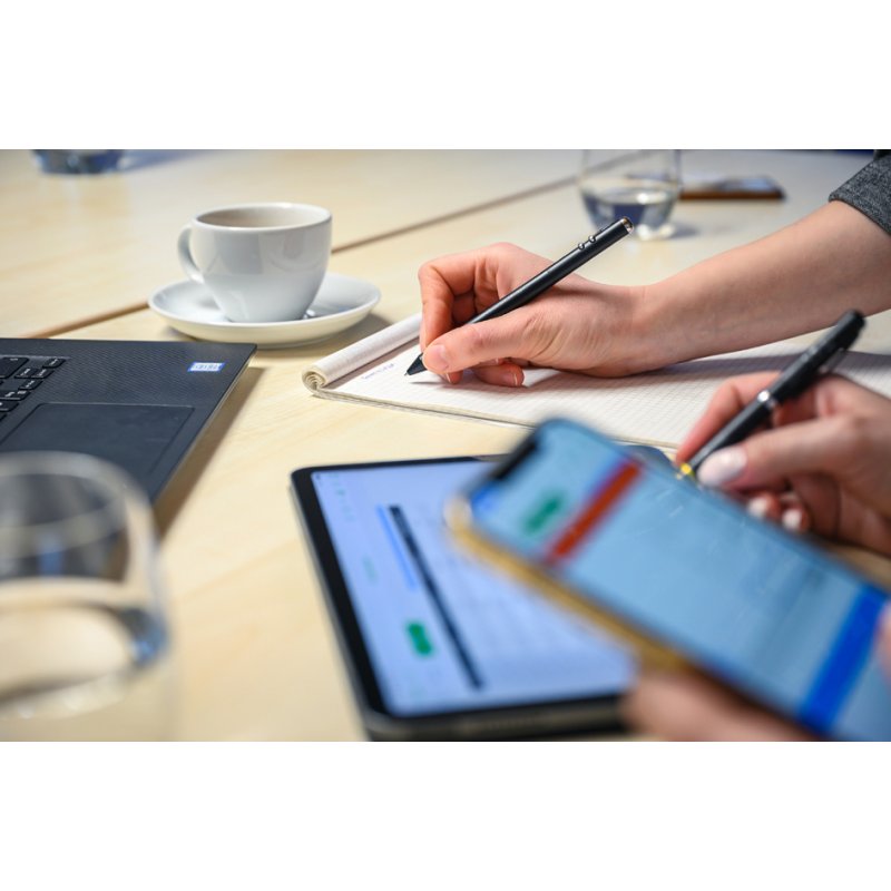 ANSMANN 4-in-1 laserpointer met stylus, balpen en LED-lamp