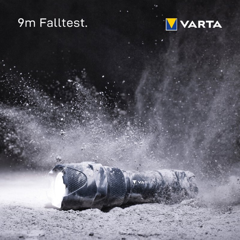 VARTA zaklamp Indestructible F10 Pro inclusief 3 AAA batterijen