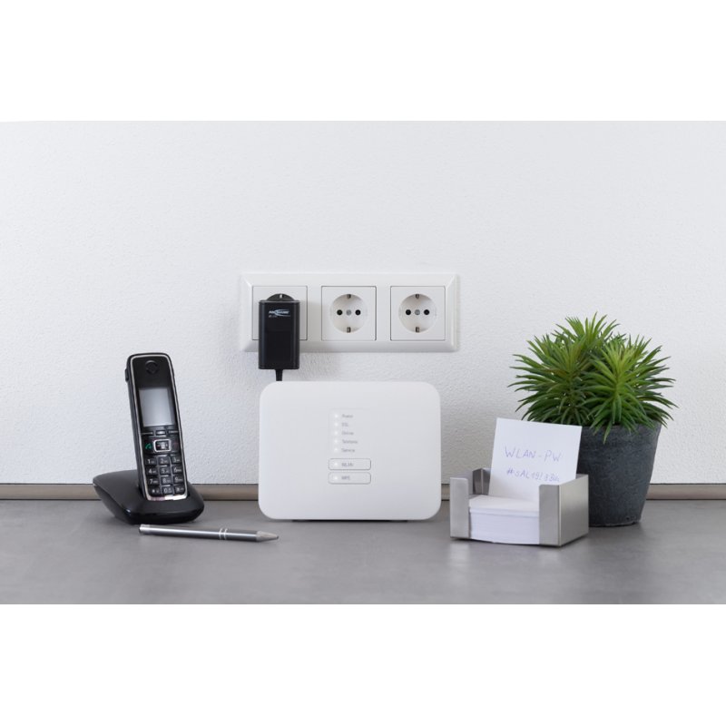Universal adapter, 18 W / 3-12 V