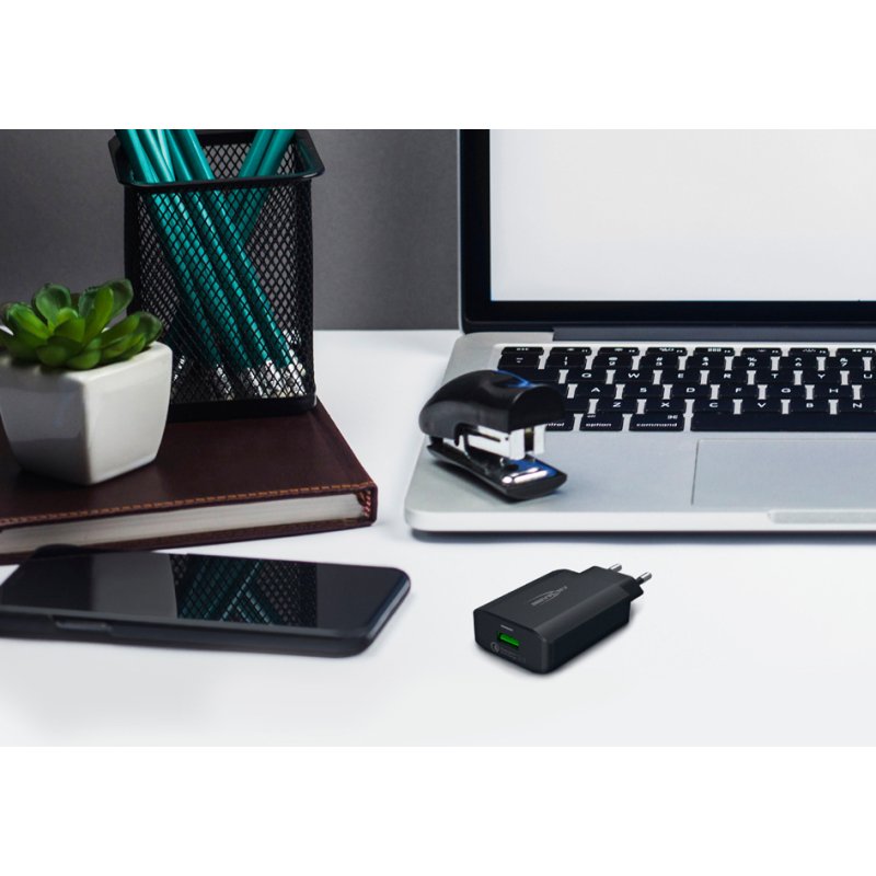 ANSMANN - USB-lader met stopcontact - Zwart