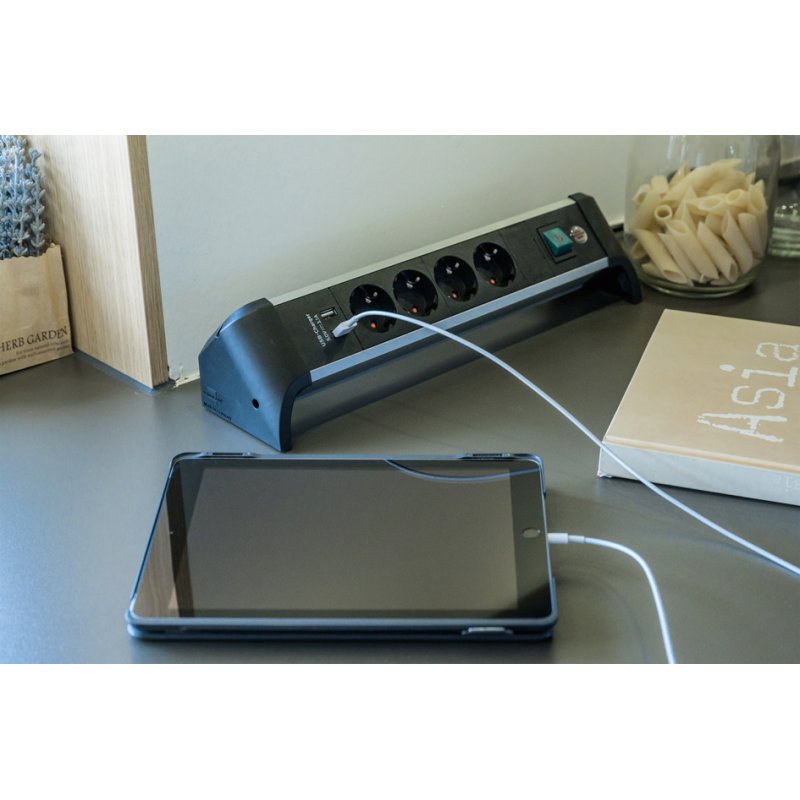 Brennenstuhl stekkerdoos Alu-Office-Line 4-voudig met USB