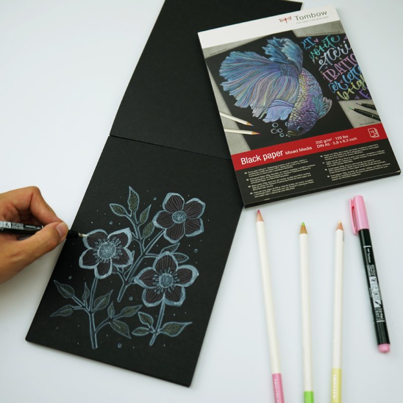 Tombow tekenblok zwart papier A5 blanco 250g/m²