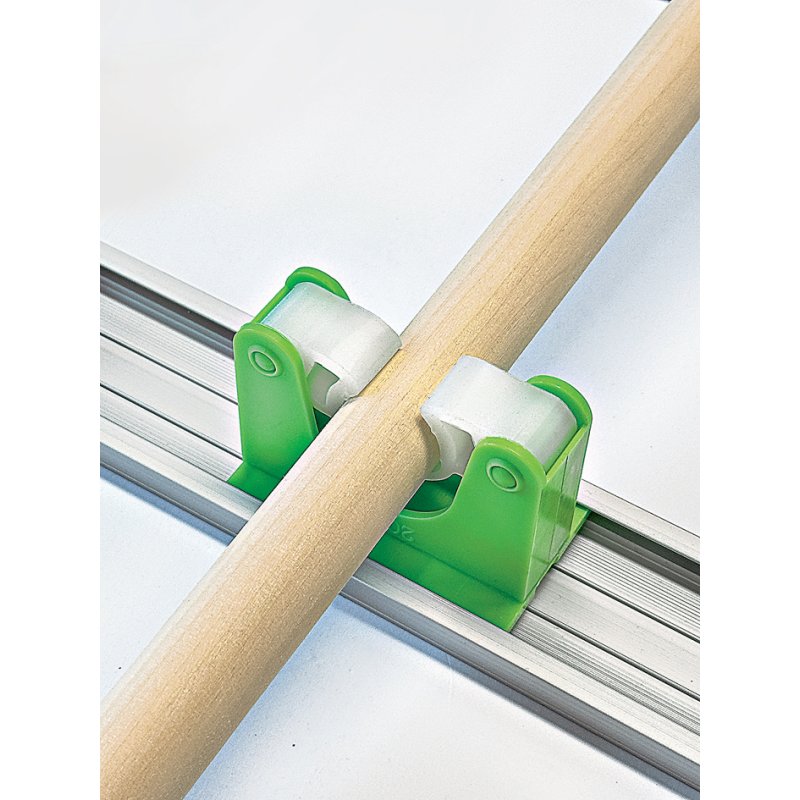 Perfecte bezemhouder van aluminium.