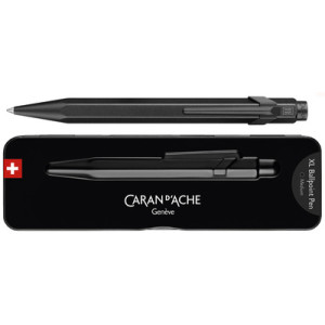 CARAN D'ACHE 849 XL BLACK CODE balpen met drukknop, zwart